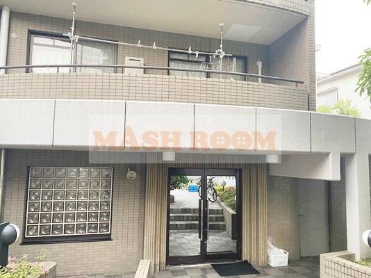 センマナーホームズ南阿佐ヶ谷のエントランス