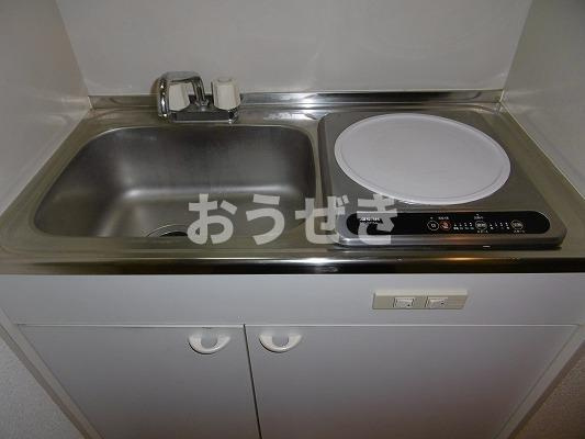 プロムナード生麦Ｃ棟のキッチン