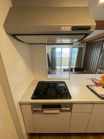 アルファスマート衣山のキッチン|3口コンロです。