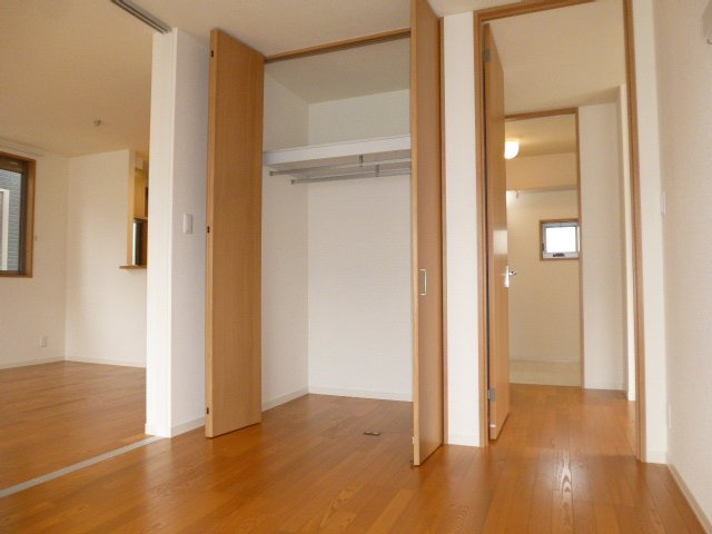 カーサ　トルチェ　Cの収納