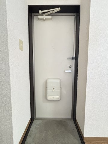 【玄関】 | メゾンパティオC