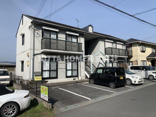 丹波市柏原町柏原のアパートの外観|柏原駅が徒歩で利用可能◎独立洗面台や温水洗浄付きトイレなどの設備付き★