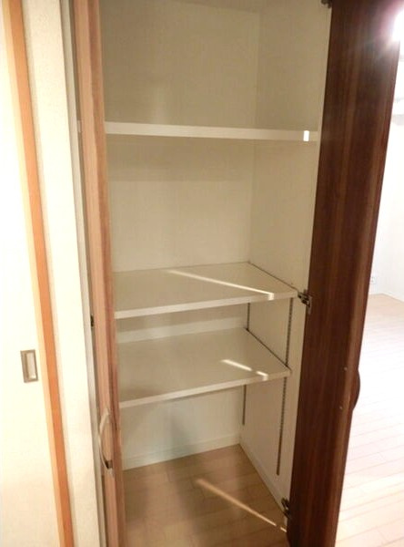 レジディア徳川の収納