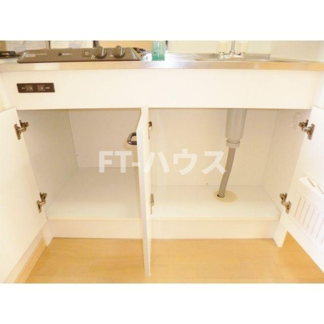アムール DU MONDEⅡの収納