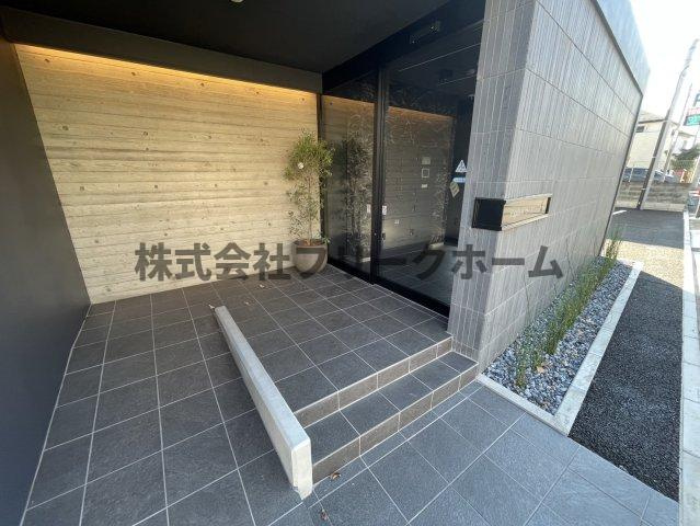 Papillon sekimaeのエントランス