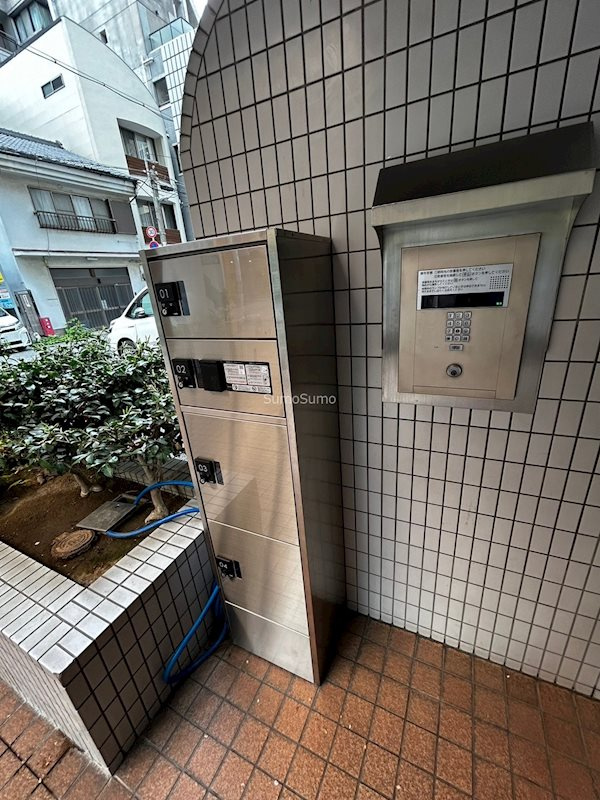 サンフラッツ東平の外観