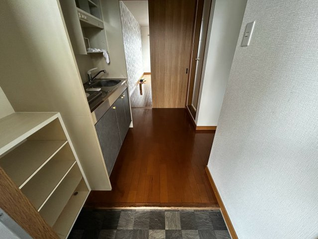 シャンウエストの玄関
