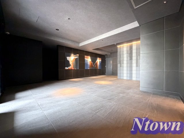 【ロビー】 | メイクスアート黒川 | 落ち着いたロビーです