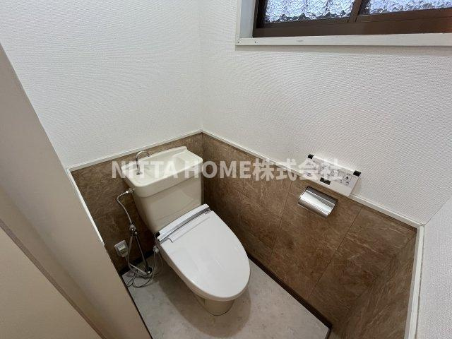 丹波市柏原町南多田のアパートのトイレ|温水洗浄付きのトイレです◇