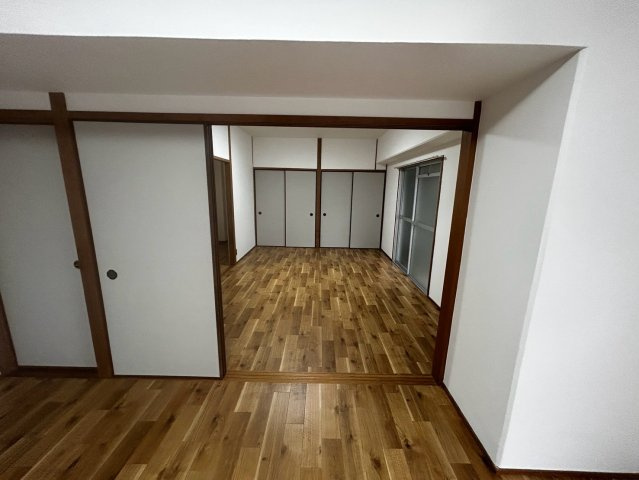 松本マンションの内装