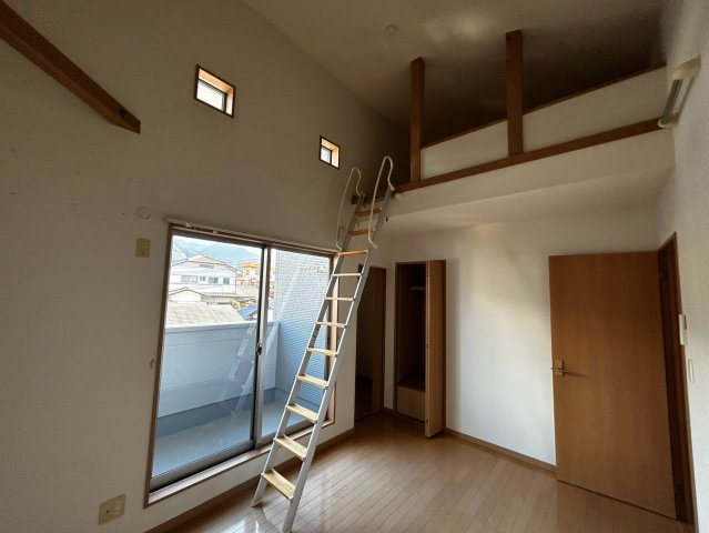 セレーノ本郷の内装