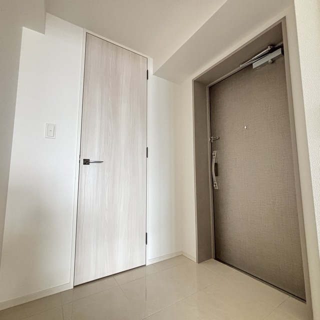 パークアクシス五反田スカイタワーの玄関|※写真は同タイプ住戸です。