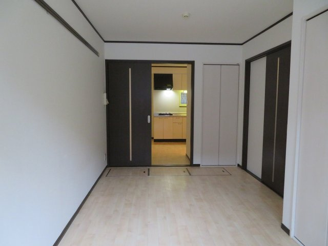 エストレヤ荒川の内装