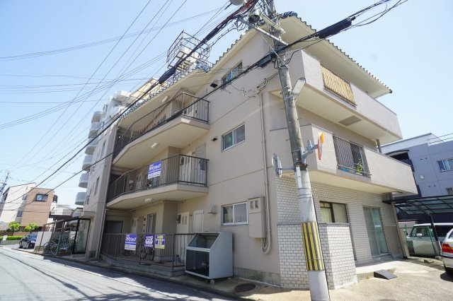 ハイツ上村