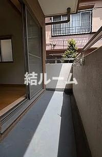 豊島区西池袋２丁目の賃貸マンションのバルコニー