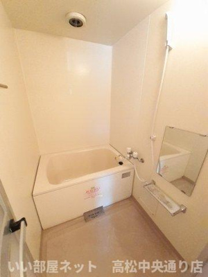 【浴室】 | フェリス屋島Ⅱ