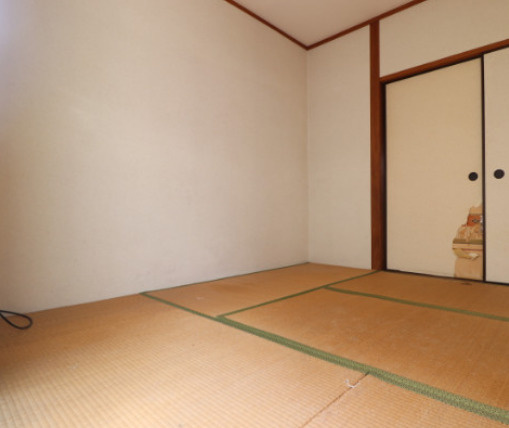 みどりハイツの和室