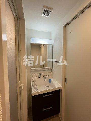 豊島区南大塚２丁目の賃貸マンションの洗面所