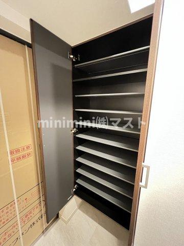 スプランディッド難波IIIの収納