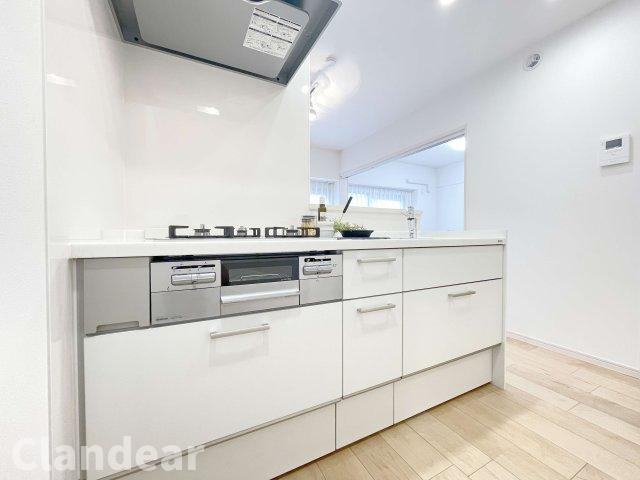 白鳥１番館ダイヤモンドマンションのキッチン|ドキドキの新生活も、安心してスタート。ぴったりの住まいを見つけませんか？クランディアが一緒に住まい選びをサポートします‼　まずは、お気軽にお問合せください　＃クランディア