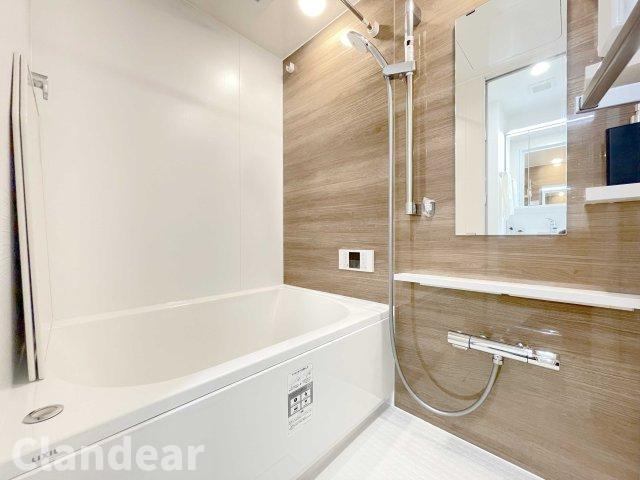 白鳥１番館ダイヤモンドマンションの浴室|ドキドキの新生活も、安心してスタート。ぴったりの住まいを見つけませんか？クランディアが一緒に住まい選びをサポートします‼　まずは、お気軽にお問合せください　＃クランディア