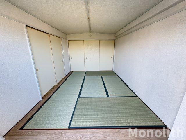 光明池駅前３号棟の和室