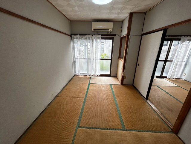 加藤アパート B棟の和室