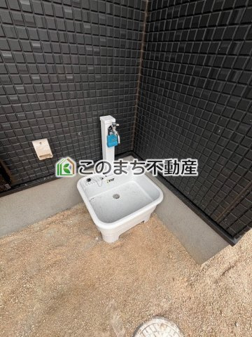 いろどりアイタウン那須塩原市埼玉26-P1の設備|外水栓はアウトドアやガーデニング、車のお手入れにも活躍します。同社施工物件の写真です。※建具やフローリング、その他仕様が違う場合がございます。