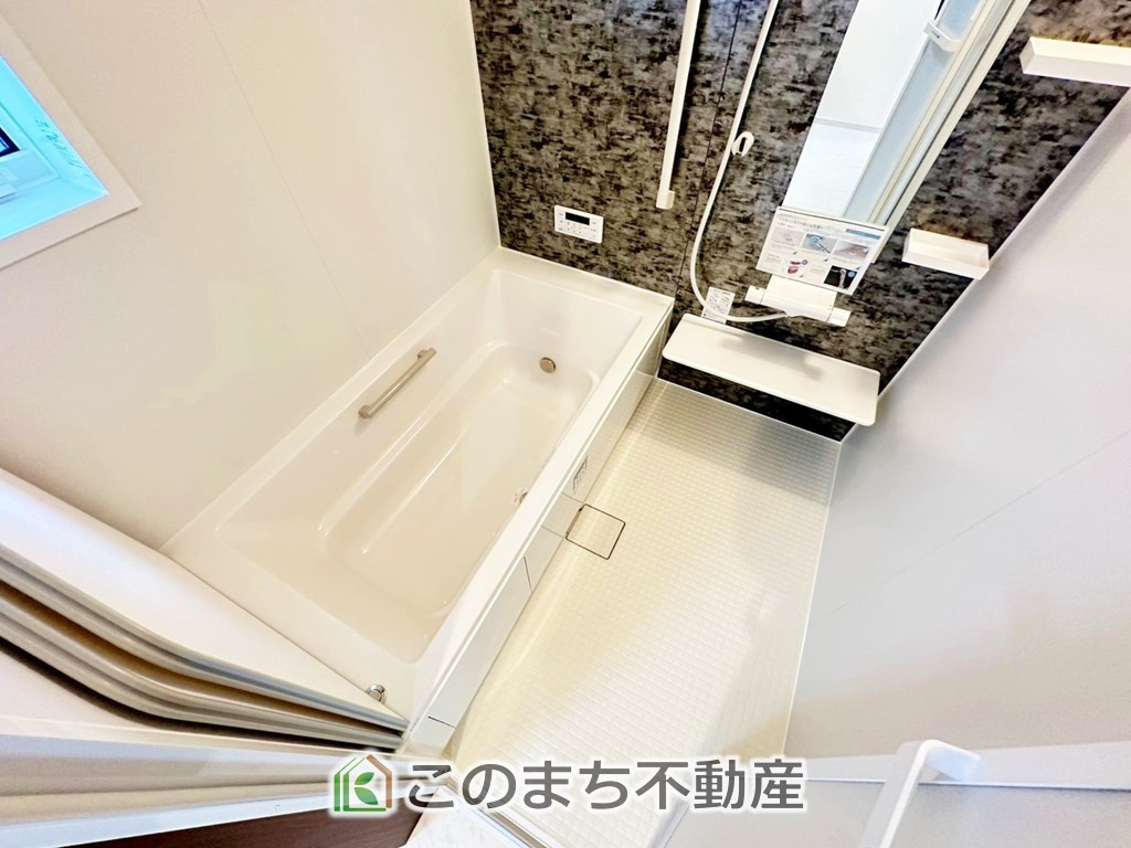 いろどりアイタウン那須塩原市埼玉26-P1の浴室|同社施工物件の写真です。※建具やフローリング、その他仕様が異なる場合がございます。