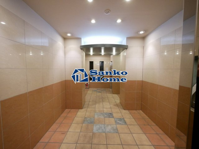 シンシア日本橋新川のロビー