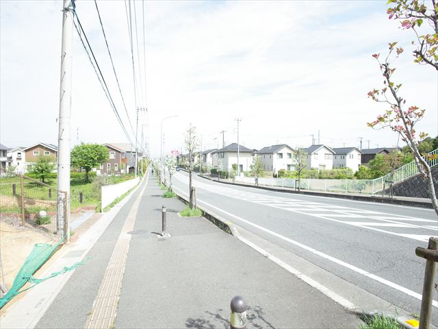 東松山高坂 土地58坪の周辺|南側約19ｍ公道に約11.5ｍに接道しています