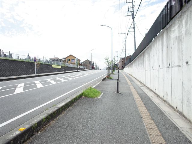 東松山高坂 土地58坪の周辺|南側約19ｍ公道に約11.5ｍに接道しています
