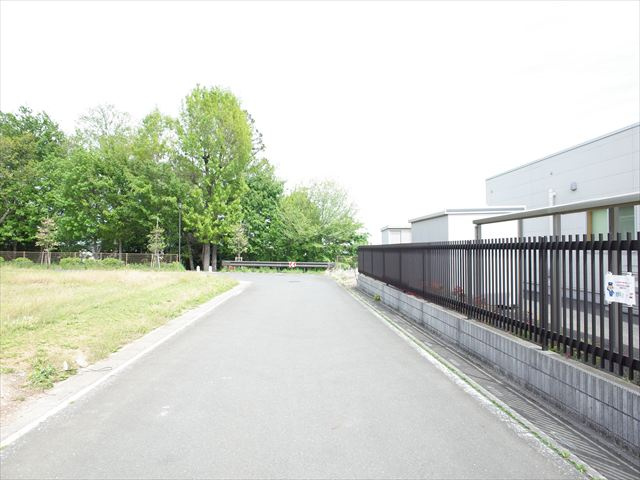 東松山高坂 土地58坪の周辺|北側約6ｍ公道に約11.5ｍ接道しています