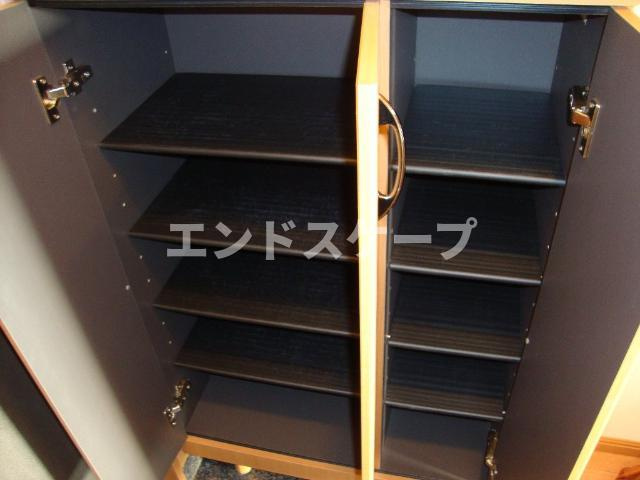 クレアの収納|下駄箱
高崎、前橋のお部屋探しはエンドスケープまで！お客様の理想お聞かせ下さい♪