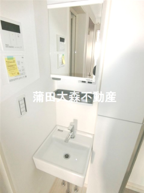 グランクオール京急蒲田の洗面所|独立洗面台