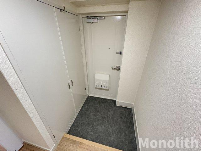泉北鴨谷台３丁6号棟の玄関