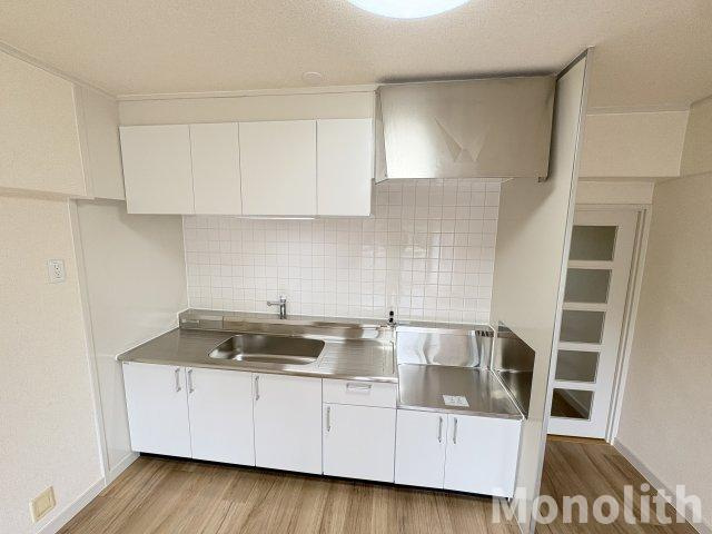 泉北鴨谷台３丁6号棟のキッチン