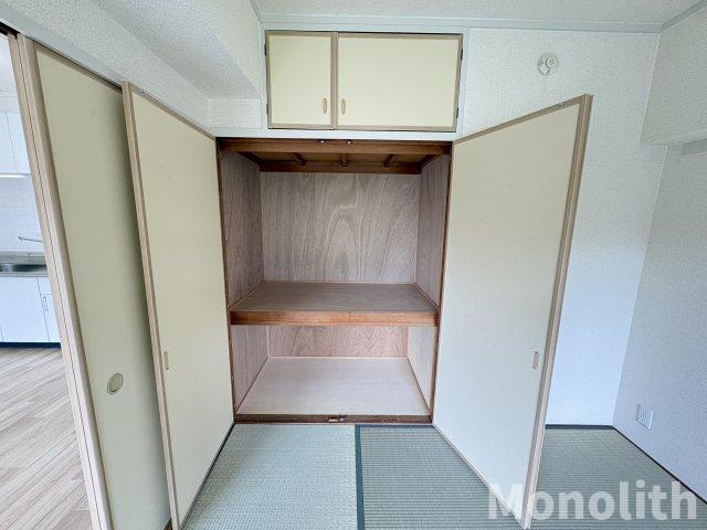 泉北鴨谷台３丁6号棟の収納