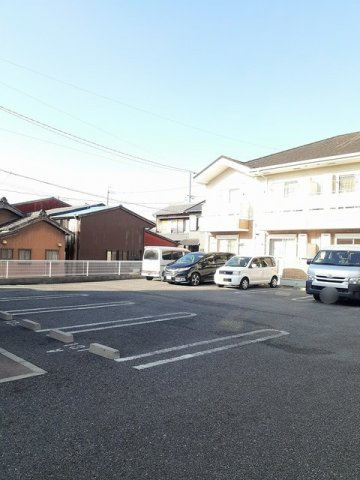 ルミエールⅡ　　　刈谷市近郊の賃貸はクラスホーム刈谷店の駐車場|駐車場です