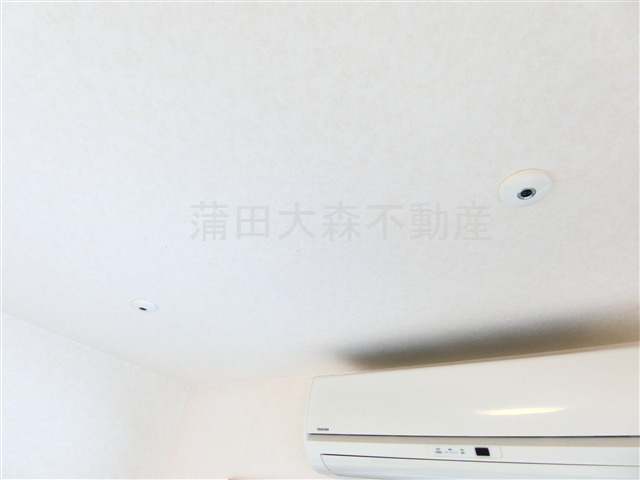 ルーブル西蒲田参番館の設備|エアコン　取外し可能な室内物干し付