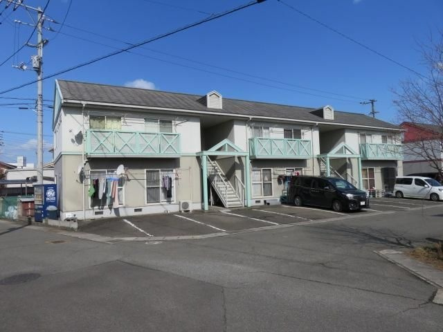エトワール三津屋　D棟の外観