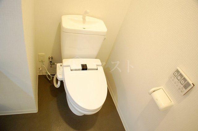 クリスタルブライト天満橋リバーサイドのトイレ|他号室参考写真