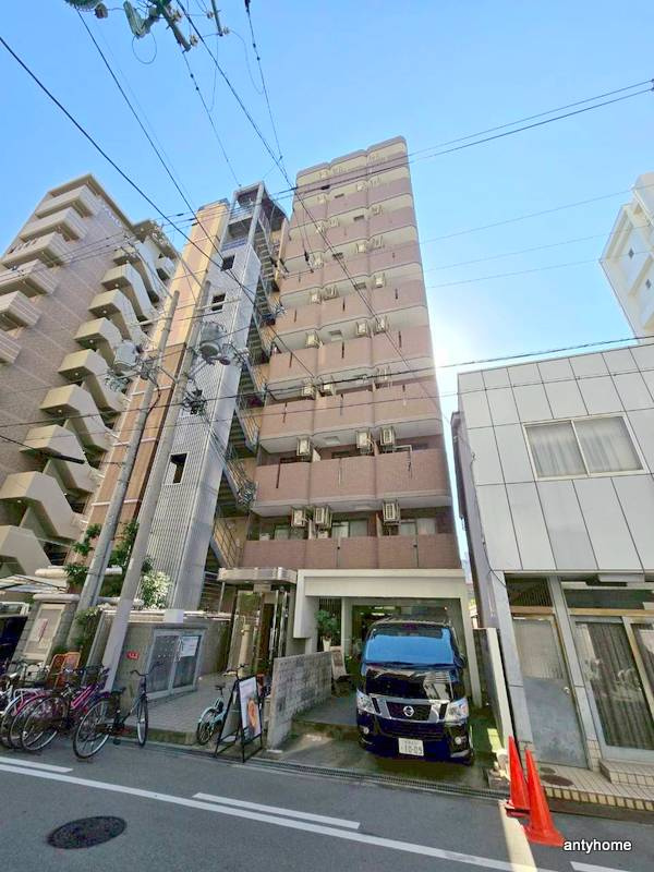 ビビッド北堀江　仲介手数料無料の外観