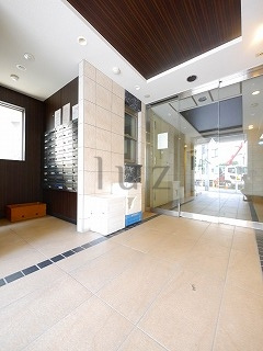 エムエー大口マンションのエントランス