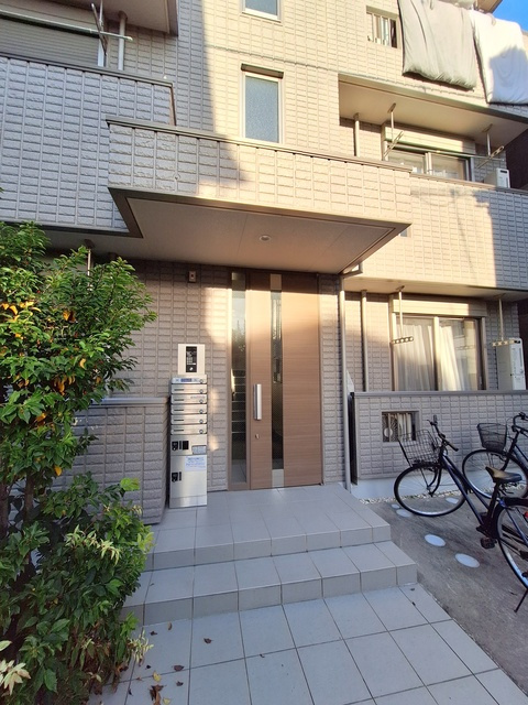 イルミナルのエントランス|HEBEL HAUSの賃貸住宅へーベルメゾン