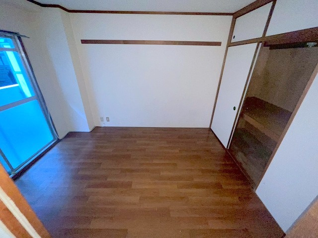 リアライズ上新庄の洋室