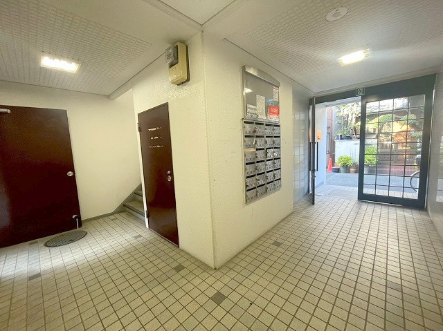 リアライズ上新庄のロビー