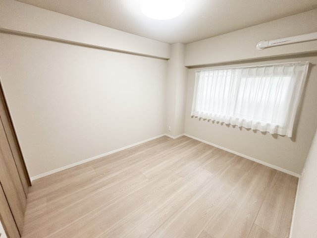 【洋室】