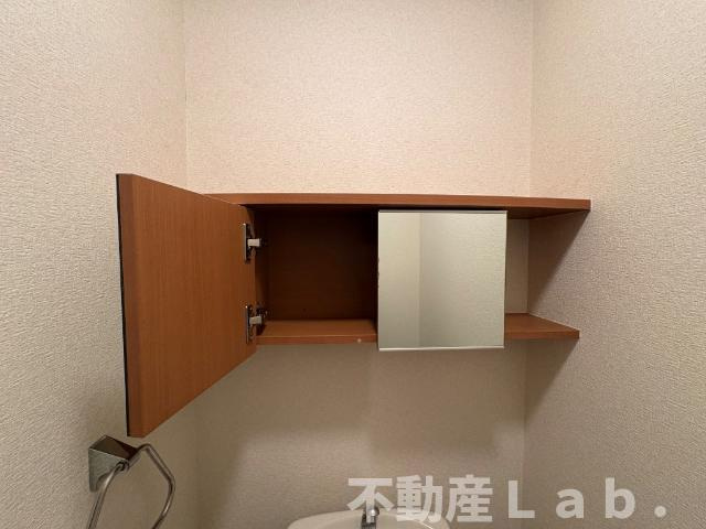 Ａｒｔ　Ｍａｉｓｏｎ松原の収納|トイレ収納