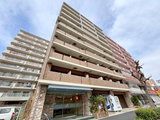 サムティ三国本町レジデンスの外観
